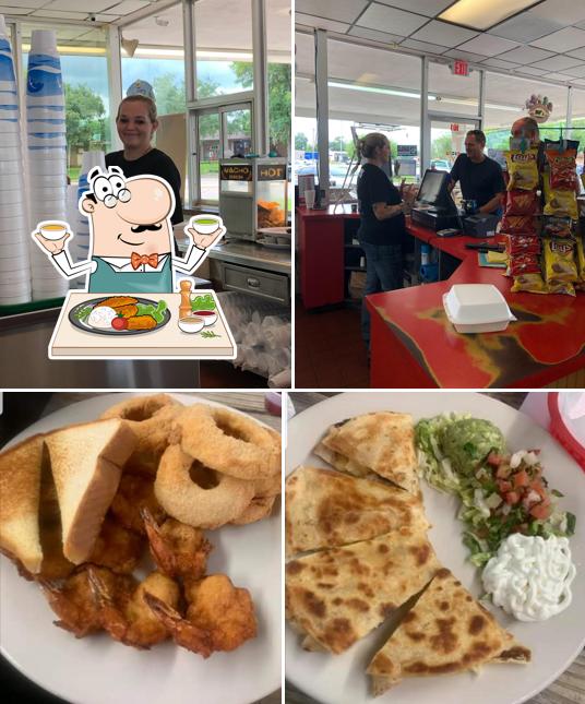 Chips Family Dining