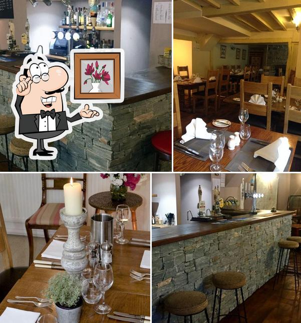 The Fox and Hounds Pub