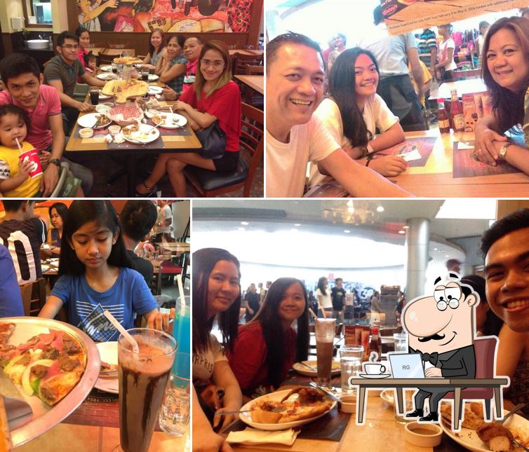 Shakey's SM Naga
