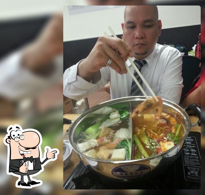 Steamboat Noodle House