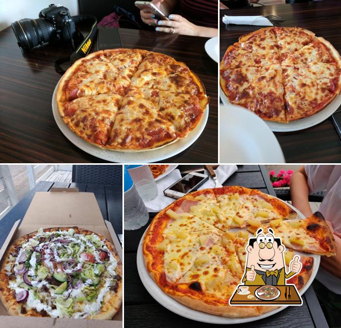 Costa Pizza & Burgerhouse ApS