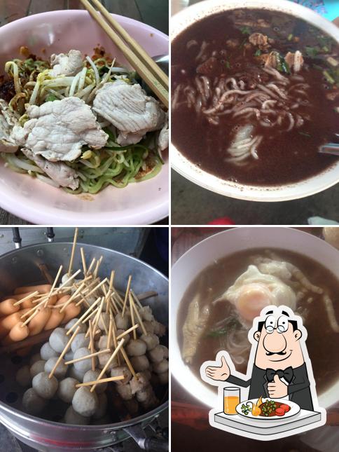 ก๋วยจั๊บยายเป