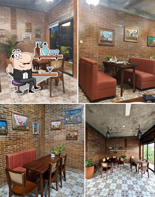 Riuscito Eatery Solo