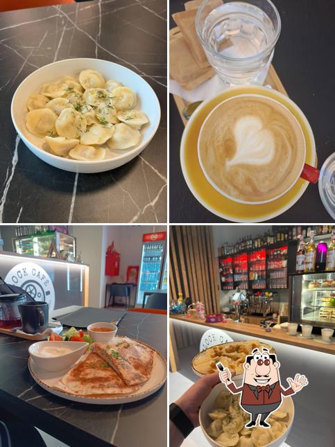 CLOCK CAFÉ