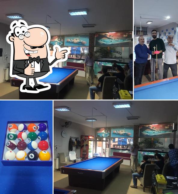 Centilmen Cafe Bilardo