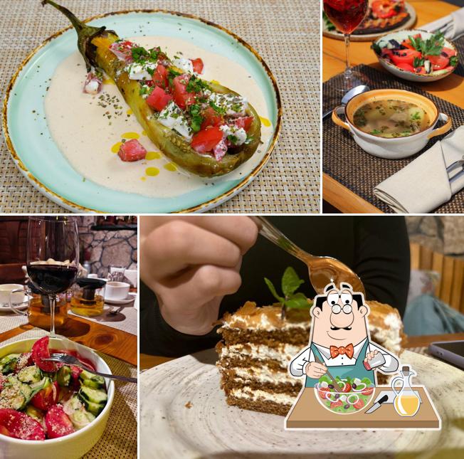 Греческий салат в "Минасе"