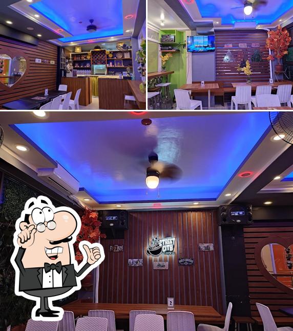 Street City Cafe