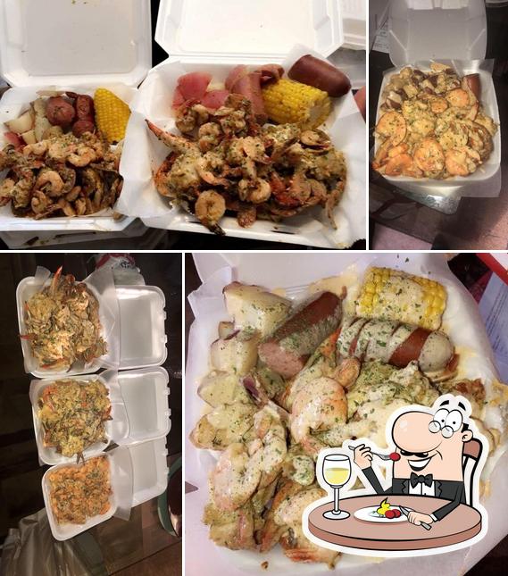 Ann's Crabs & Thangs