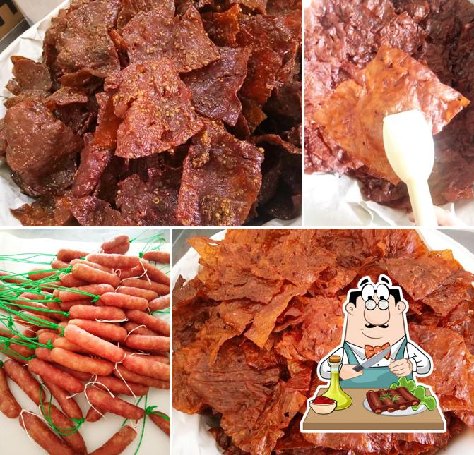 ตั้งฮั้วเฮียง (เจ้าแรก) หมูแผ่น กุนเชียง ร้านของฝากท่าตะโก นครสวรรค์