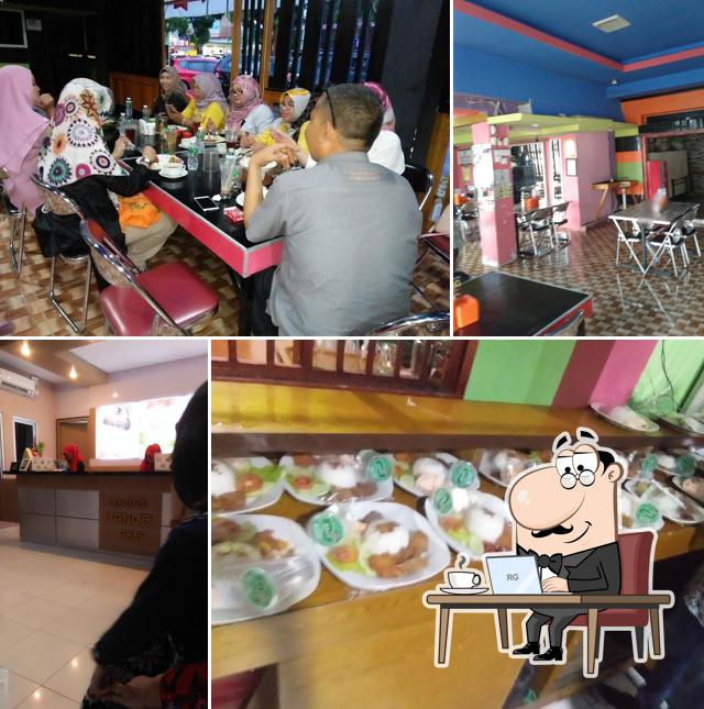 Golden Cafe & Resto