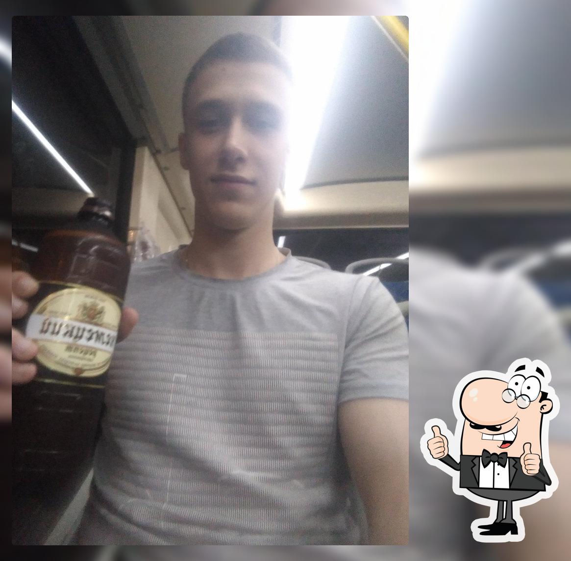 В дали от жен
