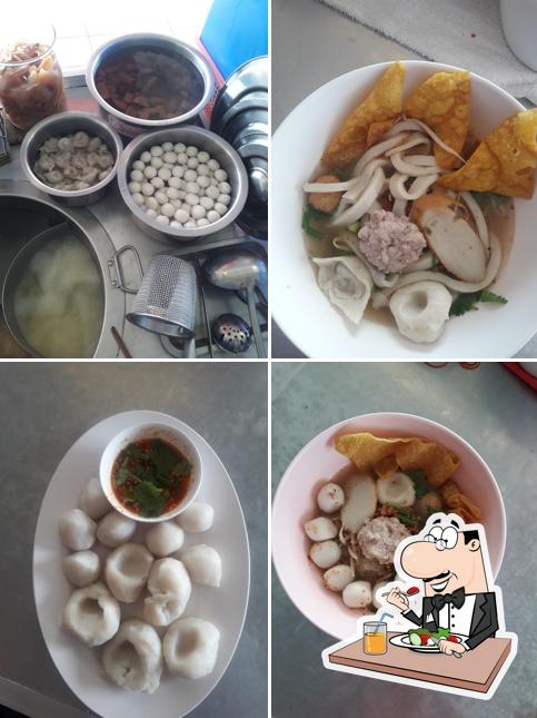ก๋วยเตี๋ยวเย็นตาโฟ ลูกชิ้นปลา ฟ.ฟง สาขา2