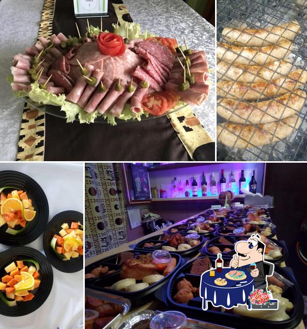 Restaurant oh foods