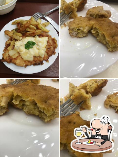 Еда в "Столовая"