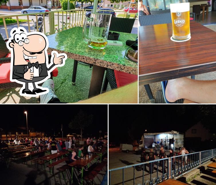 Bar Ropotulica, Vida Cunk, s.p.