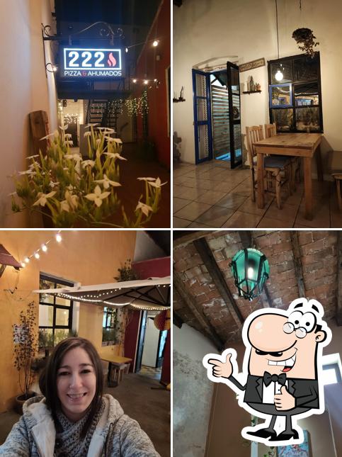 222 PIZZA Y AHUMADOS