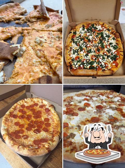 A Round Pizza