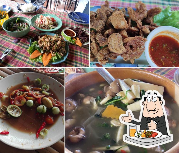 ร้านอาหารบ้านครูจ้ำ