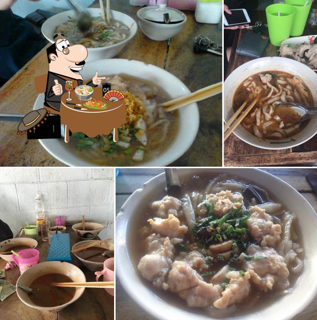 ก๋วยจั๊บโบราณเส้นสด