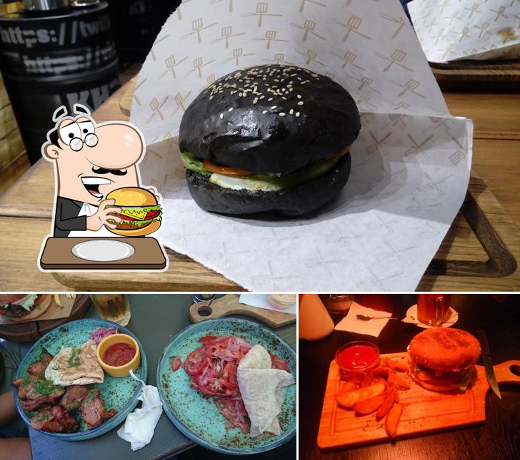 Побалуйте себя гамбургером в "Коктейле"