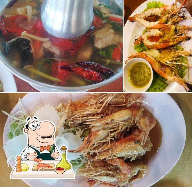 ลาบเป็ดคนลือ @โนนหงษ์ทอง