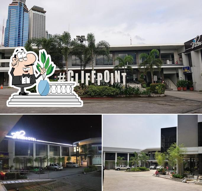 Cliffpoint Square