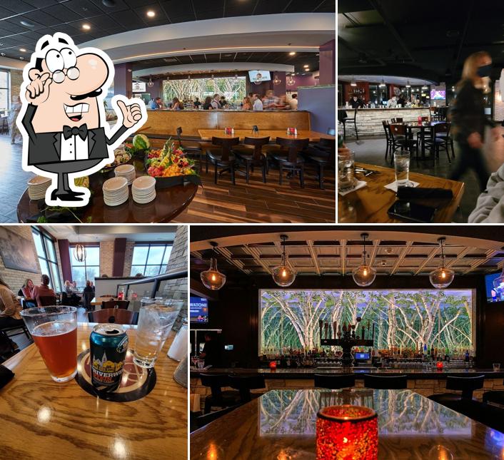 Buck & Honey's - Monona