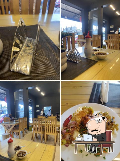 Dasanayaka Family Restaurant