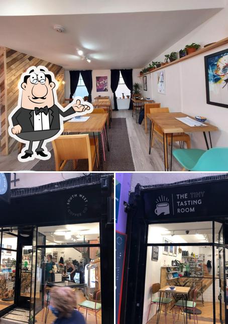 The (Tiny) Tasting Room