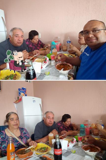 Birria y Menudo “Don Efra y Doña Eva”