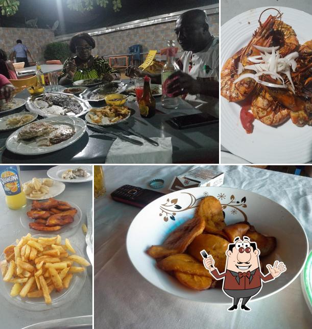 Le Paquebot, Douala