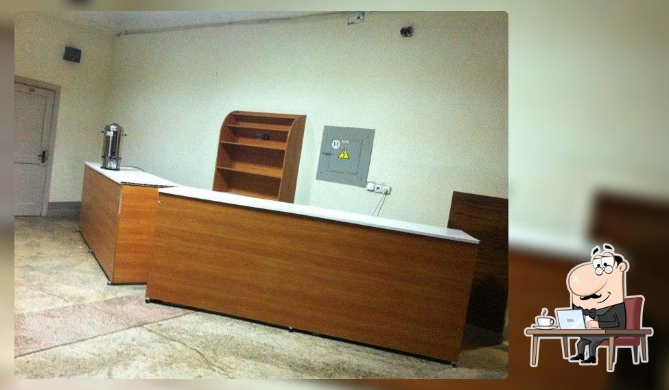 Буфет на первом этаже