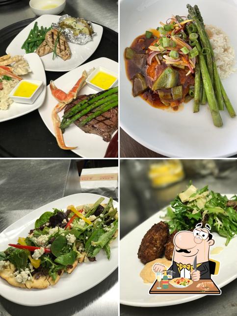 Uri's Waterfront Dining & Spirits