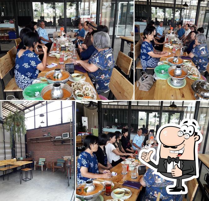 Si Nuan Restaurant