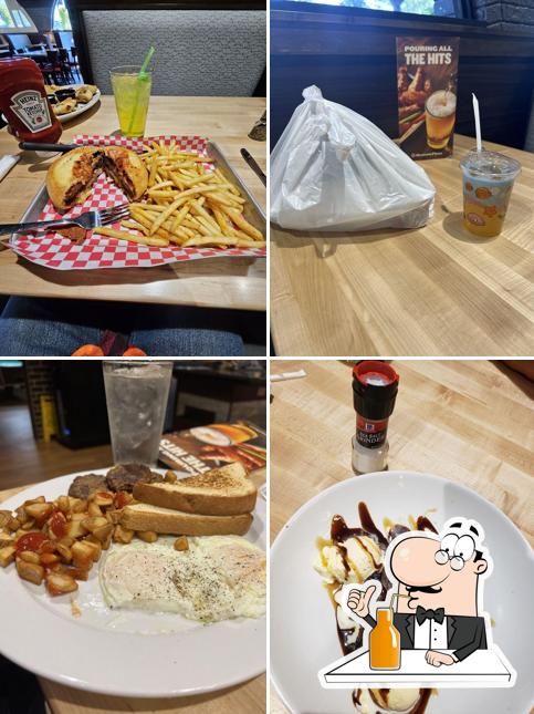Boston's Restaurant & Sports Bar