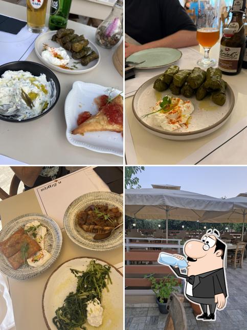 Taverna Veggera garden-Ταβέρνα ‘Βεγγέρα’