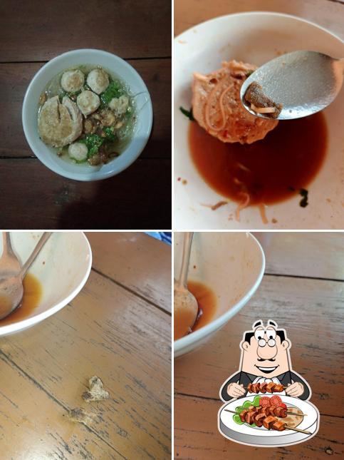 Bakso Rudal & Mie Ayam Ceker Mas Gofur