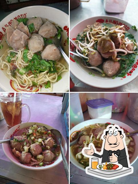 Bakso & Mie Ayam MARTINI