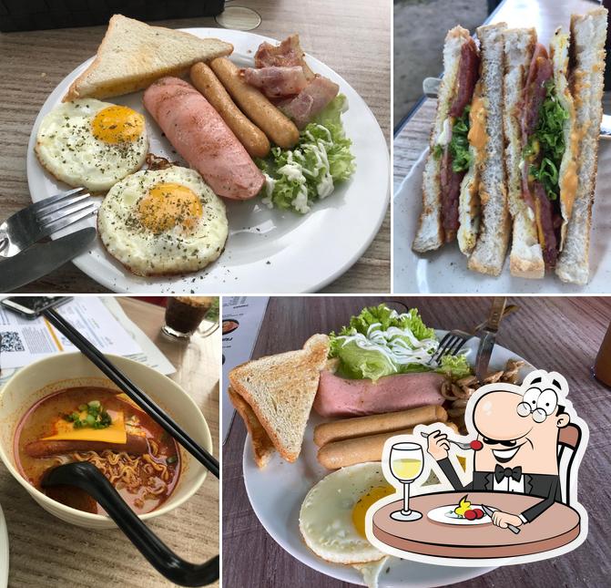 Roti Breakfast & Kopitiam 歡樂地茶室