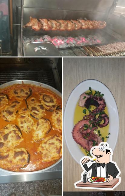 ΣΤΡΑΤΑ ΕΣΤΙΑΤΌΡΙΟ