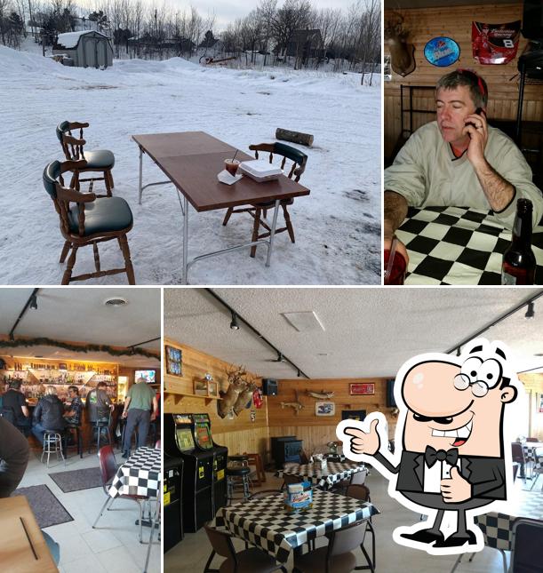 Wisemans Pit Stop Bar and Grill