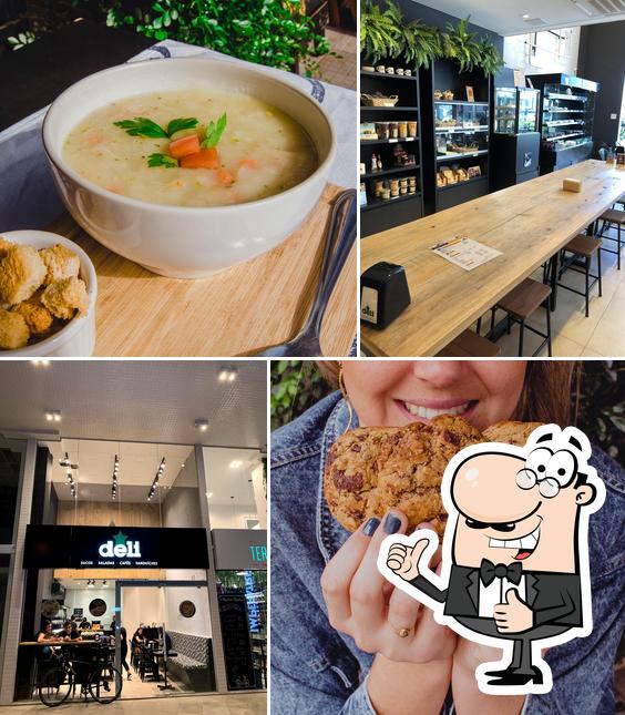 Фотография ресторана "Deli - Sucos, Saladas, Cafés e Sanduíches"