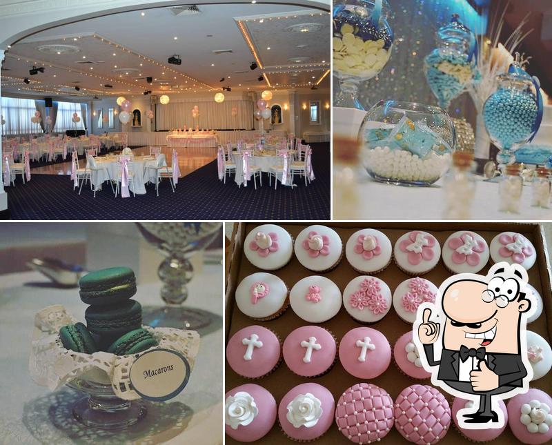 Royale Candy Buffet