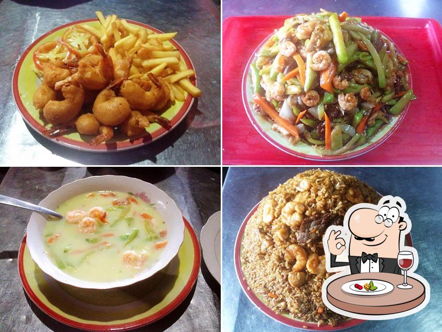 Restaurante YI XING 怡兴餐馆 (Comida China)