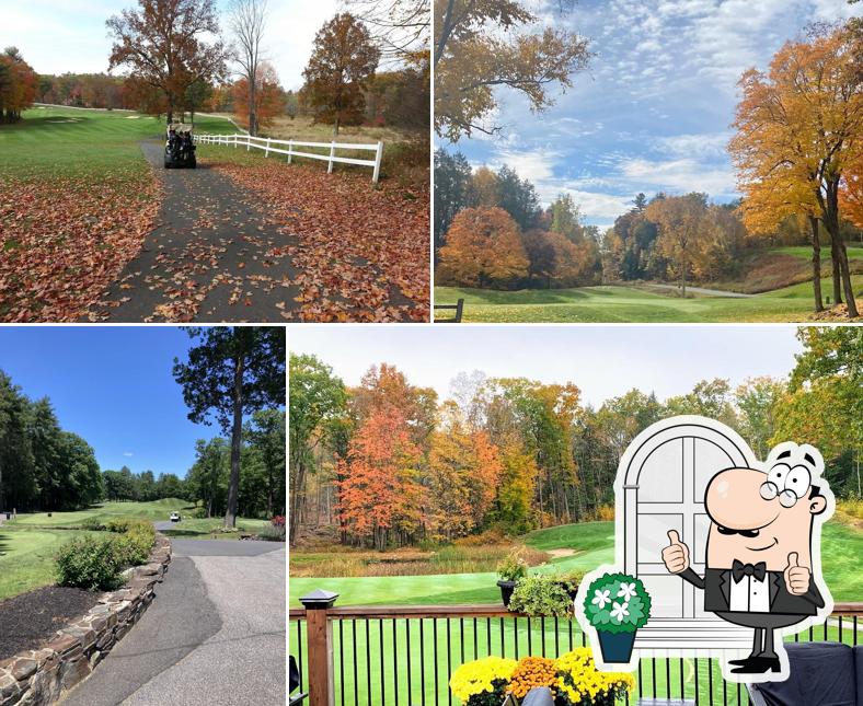 Crumpin-Fox Club : 18 Hole Golf Course Bernardston, MA