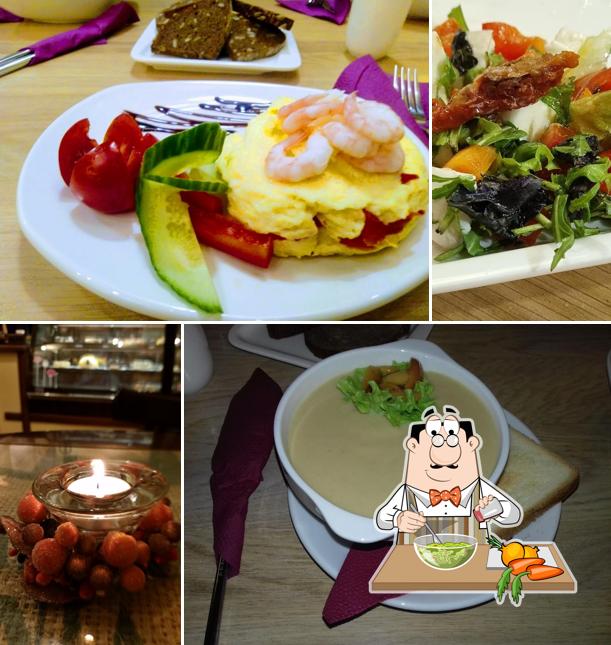 Салат из морских водорослей в "Терра"