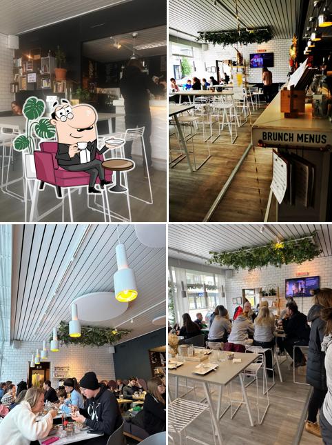 Cafe & Bar 21