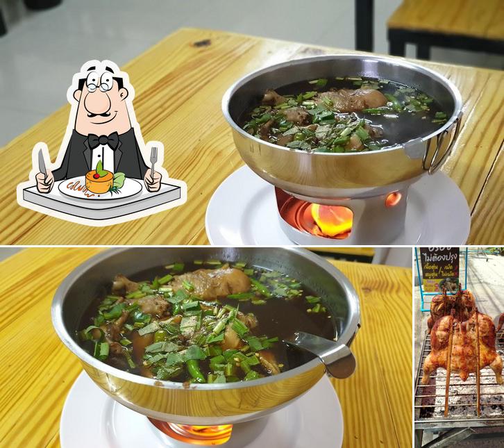 ก๋วยเตี๋ยวไก่โรงเหล็ก