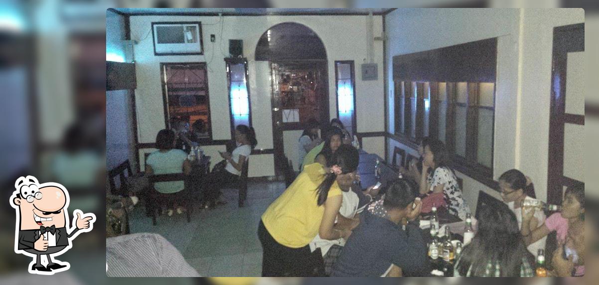 Baluarte Bar & Grill