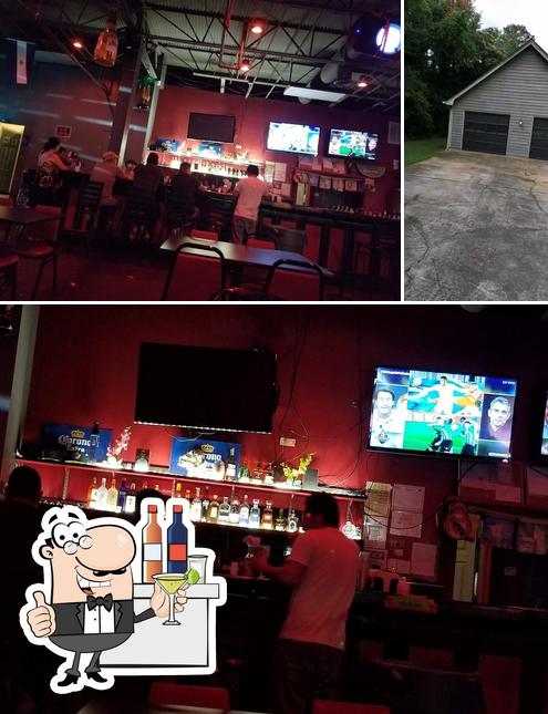 El Centenario Restaurant & Bar